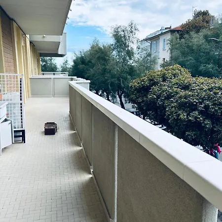 Living Dante 41 Apartment Pesaro